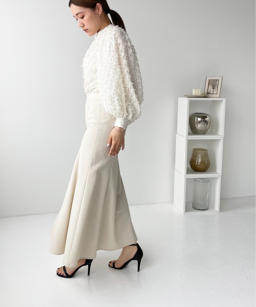 Meli rich（メリーリッチ）の「リネンライクマーメイドスカート（スカート・レディース・ブラウン/ブラック/カーキ/アイボリー/グレイッシュベージュ・MEDIUM）」の9枚目の写真