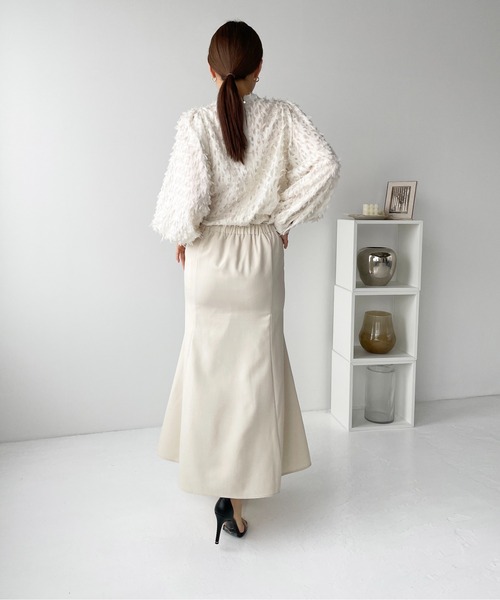 Meli rich（メリーリッチ）の「リネンライクマーメイドスカート（スカート・レディース・ブラウン/ブラック/カーキ/アイボリー/グレイッシュベージュ・MEDIUM）」の10枚目の写真