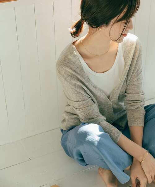 URBAN RESEARCH DOORS（アーバンリサーチドアーズ）の「リネンカーディガン（カーディガン/ボレロ・レディース・ベージュ/ブラウン/グレー・MEDIUM）」の9枚目の写真