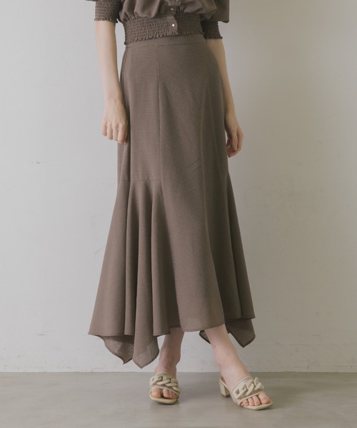 idem（イデム）の「sheer check random flare skirt/シアーチェックスカート（スカート・レディース・ベージュ/ブラウン/ブルー・FREE/SMALL）」の12枚目の写真