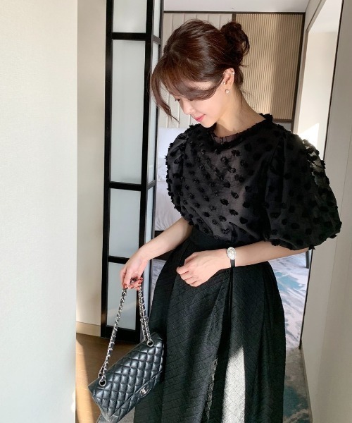 ROOPTOKYO（ループトウキョウ）の「ドット模様パフスリーブ半袖ブラウス（シャツ/ブラウス・レディース・アイボリー/ブラック・FREE）」の2枚目の写真