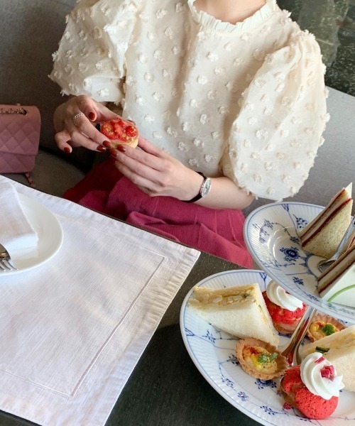 ROOPTOKYO（ループトウキョウ）の「ドット模様パフスリーブ半袖ブラウス（シャツ/ブラウス・レディース・アイボリー/ブラック・FREE）」の16枚目の写真