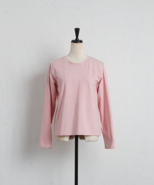 tocco closet(トッコ クローゼット)の「袖口ワンポイント刺繍ボディケアカットソー(Tシャツ/カットソー・レディース・イエロー/ホワイト系4/ブラック系1/ブラック系3/ピンク/ホワイト系1/ホワイト系2/グレイッシュブルー/ホワイト系3/ブラック系2/ブラック系4/チャコールグレー・M)」の19枚目の写真