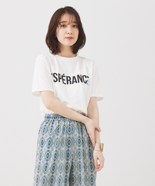abahouse mavie（アバハウスマヴィ）の「コンパクトロゴＴシャツ（Tシャツ/カットソー・レディース・ホワイト系その他/チャコールグレー/グレー/ホワイト系その他2・フリー）」の3枚目の写真