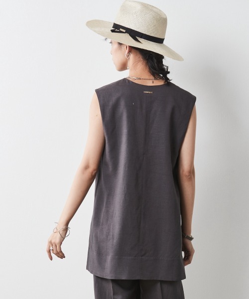 CHIC STYLE(シックスタイル)の「<大きいサイズ>レーヨン麻Vネックノースリーブチュニックブラウス シックスタイル(シャツ/ブラウス・レディース・ベージュ/チャコール・5L/L/4L/LL/3L)」の20枚目の写真