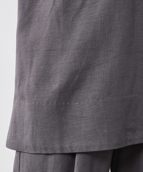 CHIC STYLE(シックスタイル)の「<大きいサイズ>レーヨン麻Vネックノースリーブチュニックブラウス シックスタイル(シャツ/ブラウス・レディース・ベージュ/チャコール・5L/L/4L/LL/3L)」の15枚目の写真