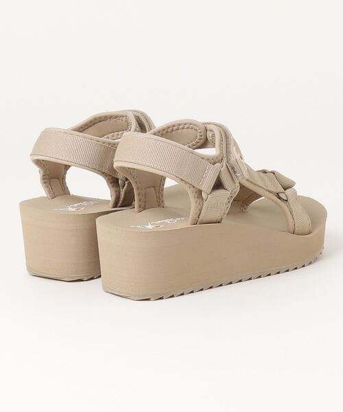 Arnold Palmer（アーノルドパーマー）の「【WEB限定】Arnold Palmer / "AL5501" サンダル（サンダル・レディース・ベージュ/グレー/ブラック・L/M/LL/S）」の16枚目の写真