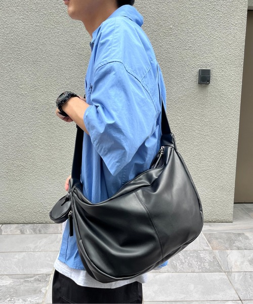 CPCM（シーピーシーエム）の「コインケース付きショルダーバッグ（ショルダーバッグ・メンズ・ブラック/ブラウン・FREE）」の4枚目の写真