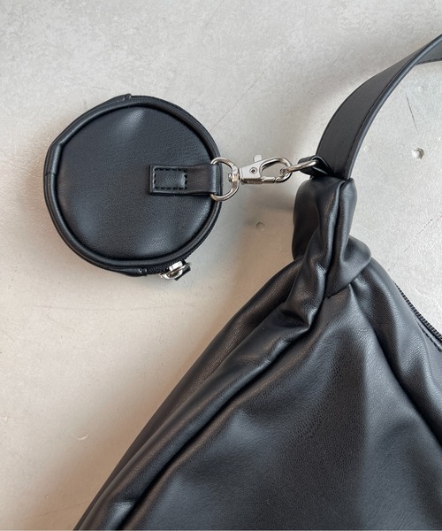 CPCM（シーピーシーエム）の「コインケース付きショルダーバッグ（ショルダーバッグ・メンズ・ブラック/ブラウン・FREE）」の6枚目の写真