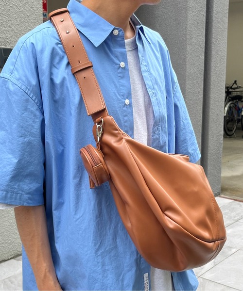 CPCM（シーピーシーエム）の「コインケース付きショルダーバッグ（ショルダーバッグ・メンズ・ブラック/ブラウン・FREE）」の12枚目の写真