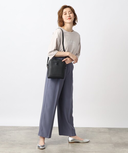 grove（グローブ）の「◆スクエアフォルムのトレンドのシンプルコンパクトショルダー（ショルダーバッグ・レディース・ブラック/ライトグレー/ピンク系/ベージュ系その他7/ブルー/レッド系1・00）」の14枚目の写真