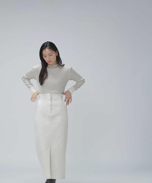 NATURAL BEAUTY BASIC（ナチュラルビューティーベーシック）の「◇ハイウエストデニムナロースカート（デニムスカート・レディース・ネイビー/オフホワイト・SMALL/MEDIUM）」の5枚目の写真