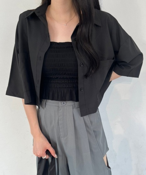 nemne store（ネンネストア）の「《Delfy》5分袖ショート丈シャツ（シャツ/ブラウス・レディース・ブラック/オフホワイト・フリー）」の2枚目の写真