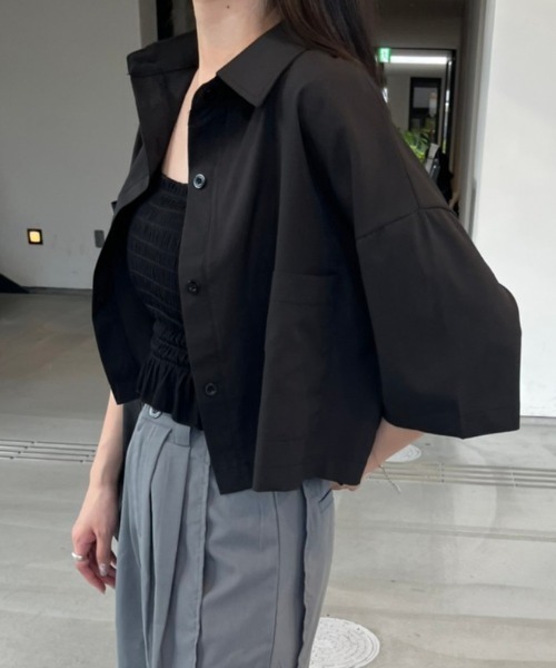 nemne store（ネンネストア）の「《Delfy》5分袖ショート丈シャツ（シャツ/ブラウス・レディース・ブラック/オフホワイト・フリー）」の12枚目の写真