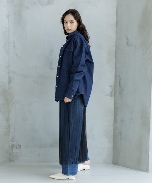 LAKOLE（ラコレ）の「デニムウエスタンBIGシャツ / 975966（シャツ/ブラウス・レディース・ブラック/ネイビー/ブルー・SMALL/MEDIUM）」の10枚目の写真