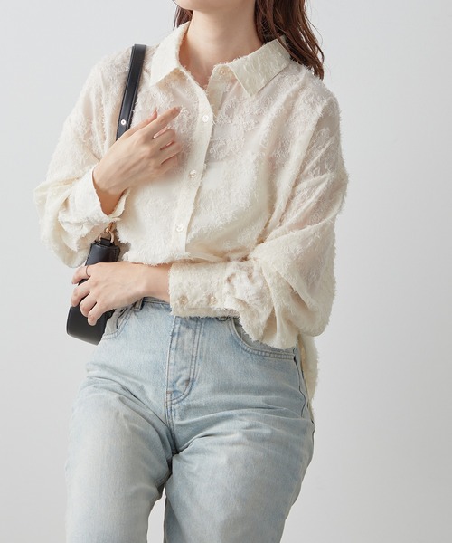 one after another NICE CLAUP(ワンアフターアナザーナイスクラップ)の「【WEB限定商品】フラワージャガードシャツ(シャツ/ブラウス・レディース・アイボリー/グレー/ネイビー/ピンク・FREE)」の13枚目の写真