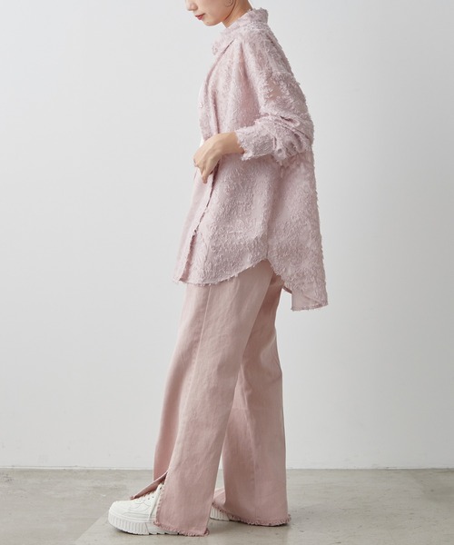 one after another NICE CLAUP(ワンアフターアナザーナイスクラップ)の「【WEB限定商品】フラワージャガードシャツ(シャツ/ブラウス・レディース・アイボリー/グレー/ネイビー/ピンク・FREE)」の18枚目の写真