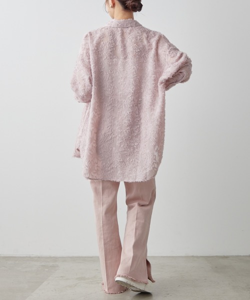 one after another NICE CLAUP(ワンアフターアナザーナイスクラップ)の「【WEB限定商品】フラワージャガードシャツ(シャツ/ブラウス・レディース・アイボリー/グレー/ネイビー/ピンク・FREE)」の19枚目の写真