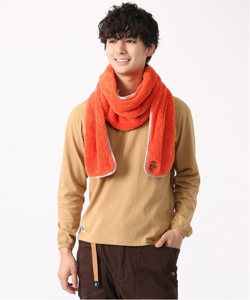 CHUMS(チャムス)の「【CHUMS】Elmo Fleece Muffler(マフラー・メンズ・オレンジ系/ホワイト系/ブラック系・FREE)」の4枚目の写真