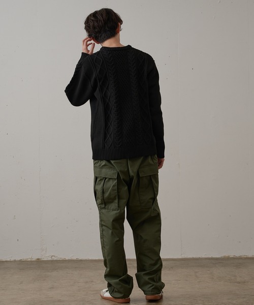 Blue Standard （ブルースタンダード）の「【BLUE STANDARD/ブルースタンダード】　軽量ウォッシャブルアランクルー  アンチピリング アラン柄 イージーケア（ニット/セーター・メンズ・杢グレー/ブルー/オフホワイト/ネイビー/ブルーグレー/ブラック・X-LARGE/SMALL/MEDIUM/LARGE）」の18枚目の写真