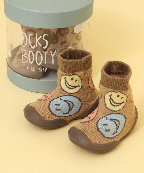 BREEZE(ブリーズ)の「総柄ベビーソックスブーティー(ベビーシューズ/ベビーソックス・キッズ・ベージュ/その他3/キャメル/アイボリー・12.5/11.5)」の4枚目の写真
