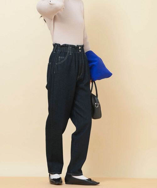 rps（アールピーエス）の「ウエストギャザーマムパンツ（デニムパンツ・レディース・アイボリー/カーキ/ブルー/インディゴブルー/ネイビー/ブラック・L/M）」の9枚目の写真