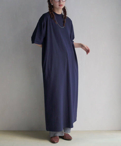 zootie（ズーティー）の「【見た目はON、着心地はOFF。】こなれリラックス 半袖ハイネックワンピース（ワンピース・レディース・ブラウン/オフホワイト/ブルー/ブラック×ホワイト/ブラック/グレイッシュベージュ/ダークブラウン/ネイビー/杢グレー/ダークグリーン・M）」の9枚目の写真