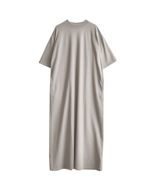 zootie（ズーティー）の「【見た目はON、着心地はOFF。】こなれリラックス 半袖ハイネックワンピース（ワンピース・レディース・ブラウン/オフホワイト/ブルー/ブラック×ホワイト/ブラック/グレイッシュベージュ/ダークブラウン/ネイビー/杢グレー/ダークグリーン・M）」の19枚目の写真