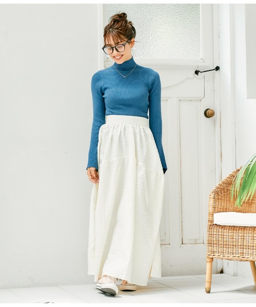 CHILLE（チル）の「ハイネックベルスリーブニットトップス（ニット/セーター・レディース・ブラック/グレイッシュベージュ/ブルーグリーン/レッド・FREE）」の20枚目の写真