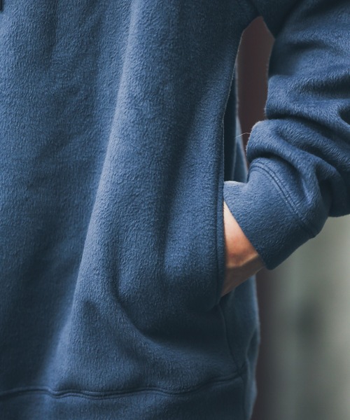 URBAN RESEARCH Sonny Label（アーバンリサーチサニーレーベル）の「クリーミータッチフリースパーカー（パーカー・メンズ・ベージュ/カーキ/スミクロ/ブルー系その他・MEDIUM/LARGE/X-LARGE）」の17枚目の写真