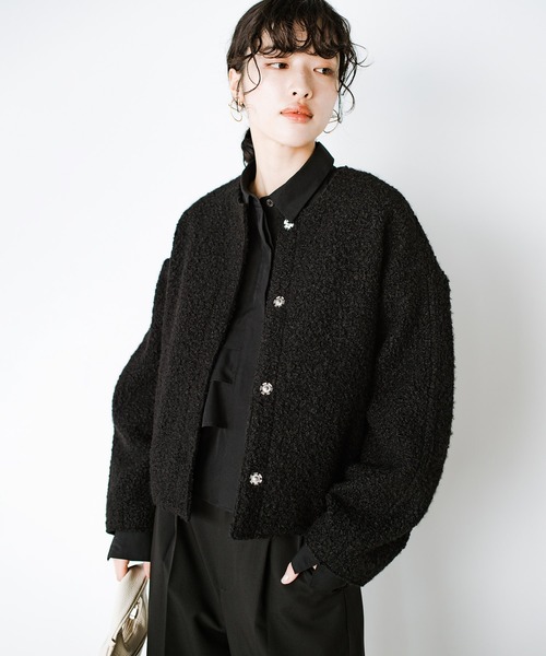 haco!（ハコ）の「ワントーンコーデも決まる！あったかくって、かっこいいショートジャケット（ノーカラージャケット・レディース・アイボリー/ブラック・SMALL/X-LARGE/LARGE/MEDIUM）」の19枚目の写真