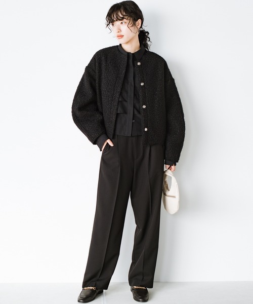 haco!（ハコ）の「ワントーンコーデも決まる！あったかくって、かっこいいショートジャケット（ノーカラージャケット・レディース・アイボリー/ブラック・SMALL/X-LARGE/LARGE/MEDIUM）」の4枚目の写真