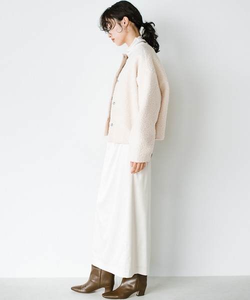 haco!（ハコ）の「ワントーンコーデも決まる！あったかくって、かっこいいショートジャケット（ノーカラージャケット・レディース・アイボリー/ブラック・SMALL/X-LARGE/LARGE/MEDIUM）」の14枚目の写真