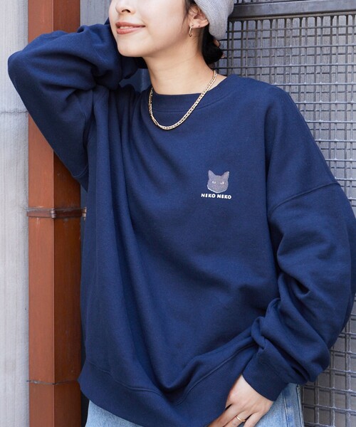 PUBLUX(パブリュクス)の「NEKONEKO × PUBLUX/パブリュクス NEKONEKO食パンスウェット(スウェット・レディース・グレー/ネイビー/チャコールグレー/アイボリー・L/S/M)」の15枚目の写真