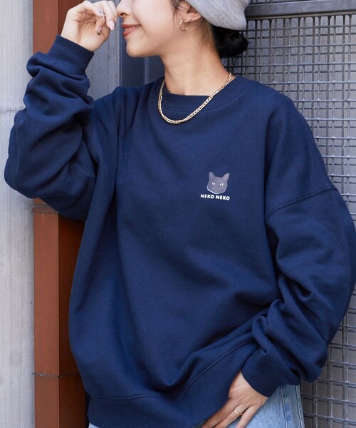PUBLUX(パブリュクス)の「NEKONEKO × PUBLUX/パブリュクス NEKONEKO食パンスウェット(スウェット・レディース・グレー/ネイビー/チャコールグレー/アイボリー・L/S/M)」の16枚目の写真