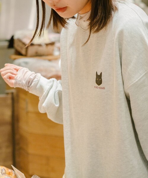 PUBLUX(パブリュクス)の「NEKONEKO × PUBLUX/パブリュクス NEKONEKO食パンスウェット(スウェット・レディース・グレー/ネイビー/チャコールグレー/アイボリー・L/S/M)」の18枚目の写真