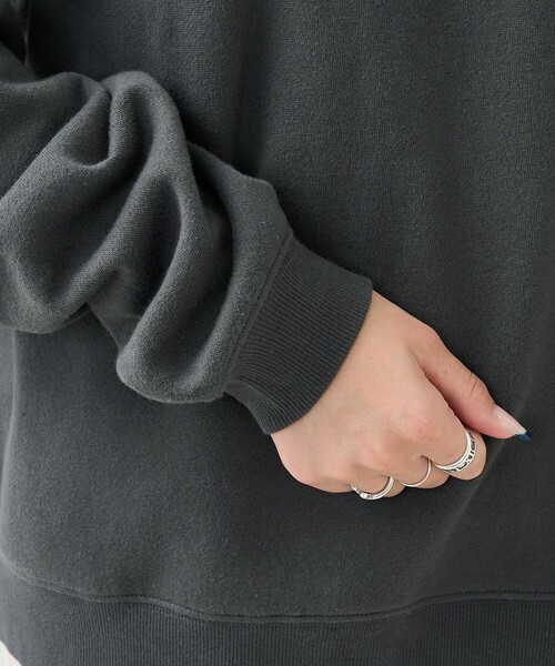 PUBLUX(パブリュクス)の「NEKONEKO × PUBLUX/パブリュクス NEKONEKO食パンスウェット(スウェット・レディース・グレー/ネイビー/チャコールグレー/アイボリー・L/S/M)」の22枚目の写真