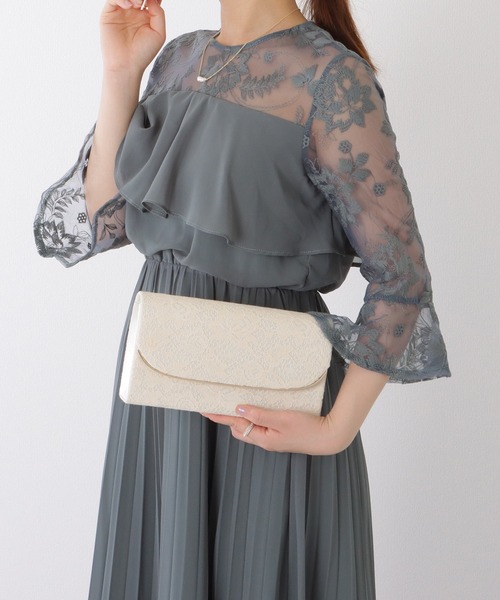 Lace Ladies(レースレディース)の「総レース メタリックバー付き スクエア クラッチ バッグ(クラッチバッグ・レディース・アイボリー/グレー/ブラック・FREE)」の22枚目の写真