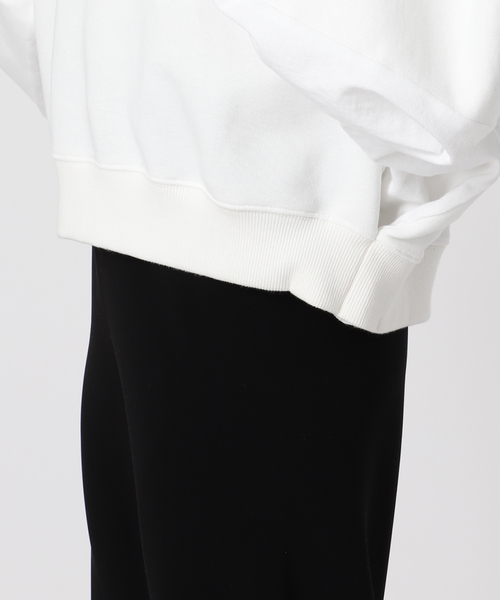 PRE_(プレ)の「【PRE_/プレ】別注クロップドビッグスリーブスウェットプルオーバー(スウェット・レディース・ホワイト・FREE)」の17枚目の写真