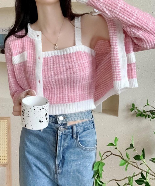 Miniministore(ミニミニストア)の「ニットカーディガンキャミソール2点セット(ニット/セーター・レディース・ホワイト/ブルー/ピンク/ブラック・フリー)」の4枚目の写真