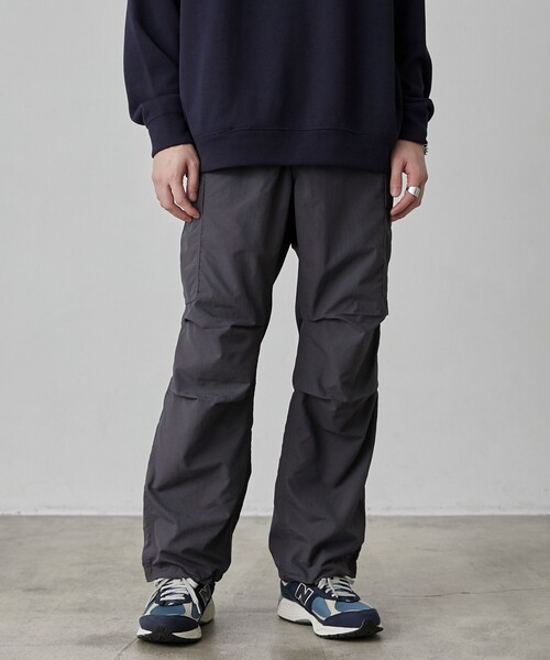 coen（コーエン）の「ナイロングログランルーズカーゴパンツ（カーゴパンツ・メンズ・ダークグレー/ブラック・L/M/S/XL）」の4枚目の写真