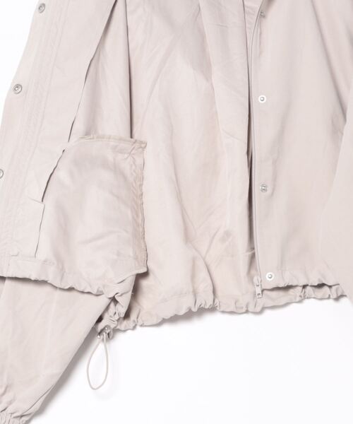 CECIL McBEE（セシルマクビー）の「ピーチショートモッズコート（モッズコート・レディース・グリーン/ライトベージュ・LARGE/MEDIUM）」の4枚目の写真