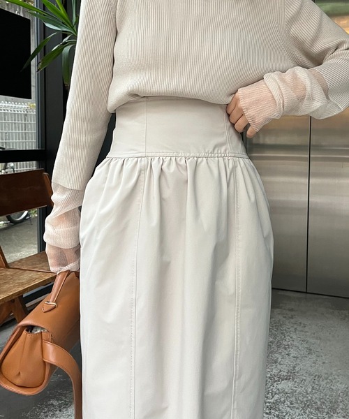 CAPRICIEUX LE'MAGE(カプリシューレマージュ)の「ハイウエストコクーンスカート(スカート・レディース・ブラック/ベージュ・36/38)」の13枚目の写真