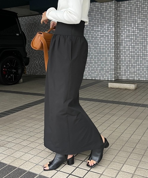 CAPRICIEUX LE'MAGE(カプリシューレマージュ)の「ハイウエストコクーンスカート(スカート・レディース・ブラック/ベージュ・36/38)」の14枚目の写真