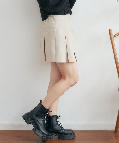 RETRO GIRL(レトロガール)の「ボックスプリーツミニSK(スカート・レディース・ブラック/ライトベージュ/ライトグレー・FREE)」の22枚目の写真