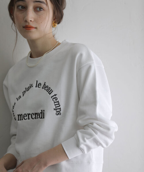 La TOTALITE(ラトータリテ)の「ロゴ裏毛プルオーバー(Tシャツ/カットソー・レディース・ホワイト/グレー/ブラウン・FREE)」の13枚目の写真