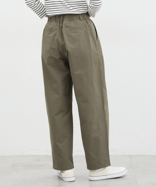 Honeys（ハニーズ）の「タックカーブパンツ（その他パンツ・レディース・カーキ/ブラック/ベージュ/アイボリー・L/M/S/SS/LL）」の22枚目の写真