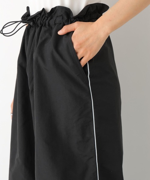 LEPSIM(レプシィム)の「ラインパラシュートパンツ 987521(その他パンツ・レディース・オレンジ/アイボリー/ブラック/グレー・FREE)」の11枚目の写真