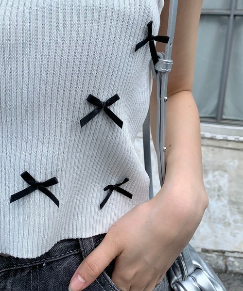 SHEPP(シープ)の「リボン付き フリルショートタンクトップ / スクエアネック / ブラ紐隠し(タンクトップ・レディース・ピンク/アイボリー/ブラック/サックスブルー/ホワイト・FREE)」の18枚目の写真