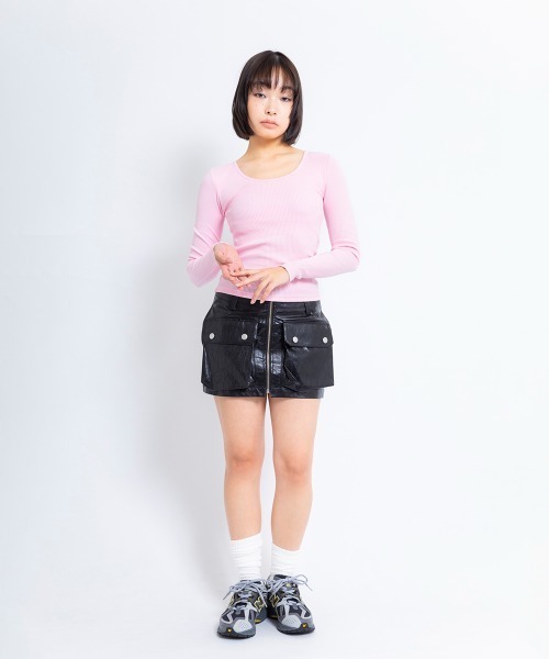 ANNA SUI NYC(アナ スイ エヌ ワイ シー)の「ANNA SUI NYC セクシーバック ロングスリーブ Tシャツ 【SP】(Tシャツ/カットソー・レディース・ホワイト/ブラック/ピンク・S/M)」の7枚目の写真